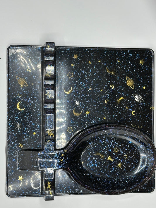 Celestial spoon rest