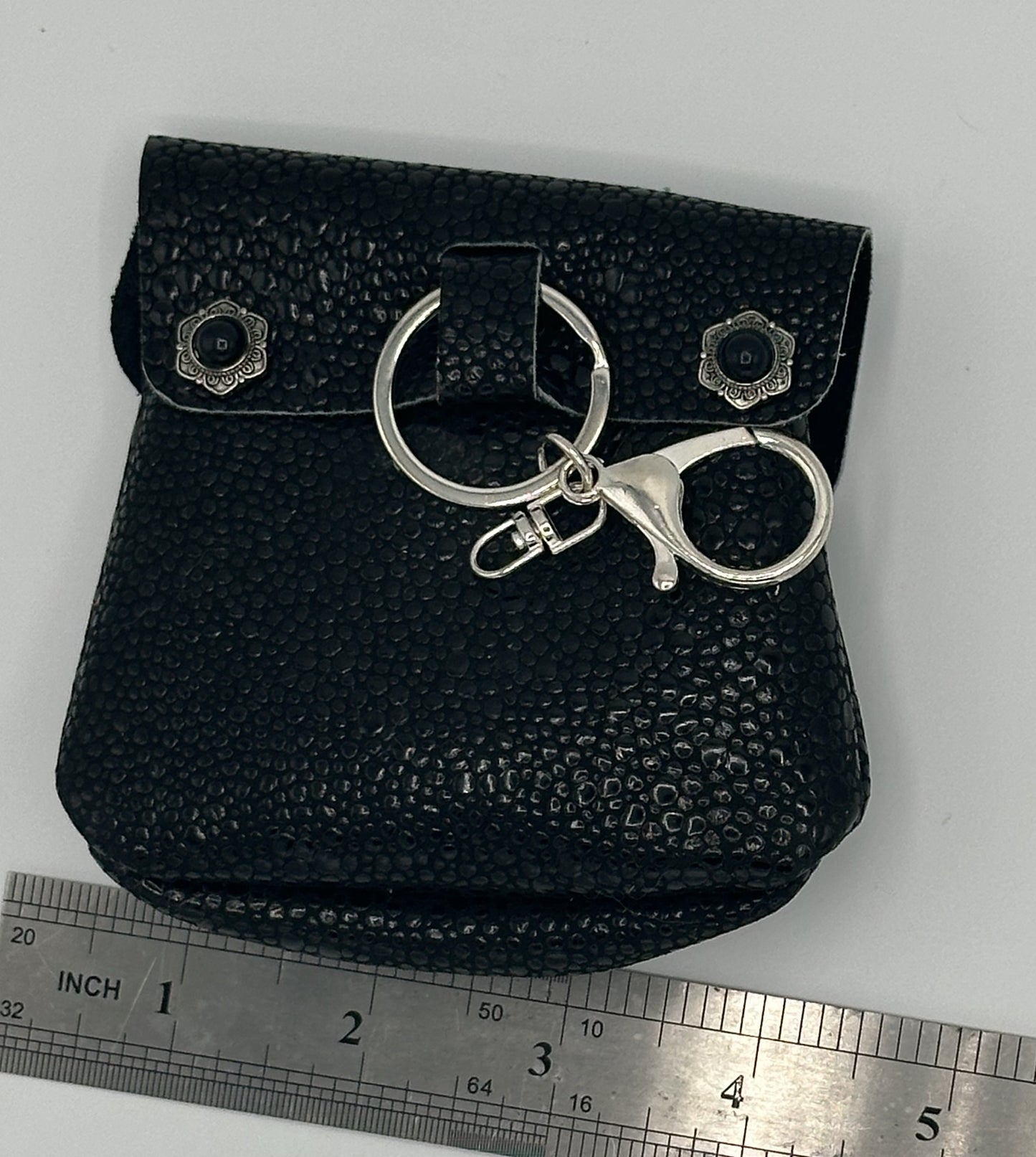 Black stingray look change purse/pouch